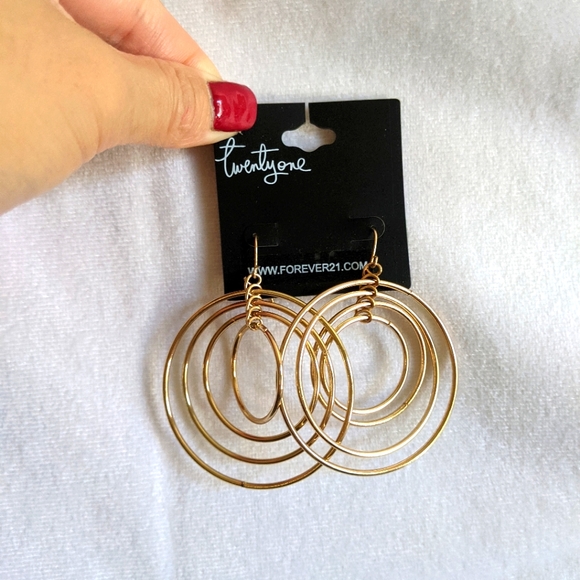 Hoop Earrings - Picture 2 of 3